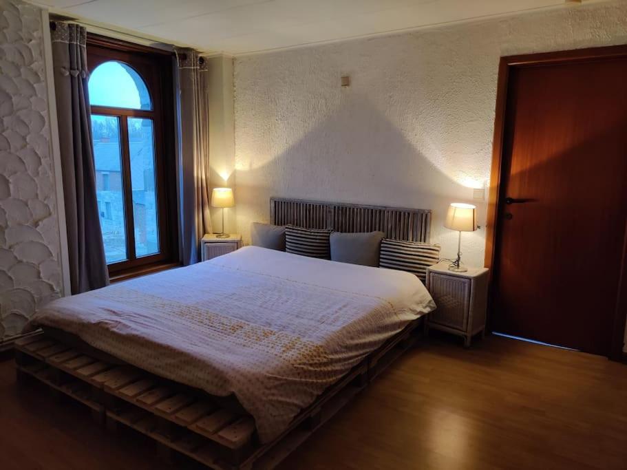 Appartement Cosy A Chimay Exteriör bild